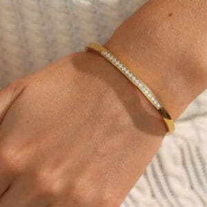 Aura Gleam Bangle