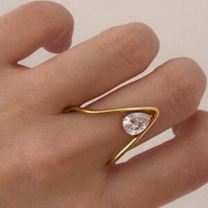 18K Gold Plated V Stone Rings