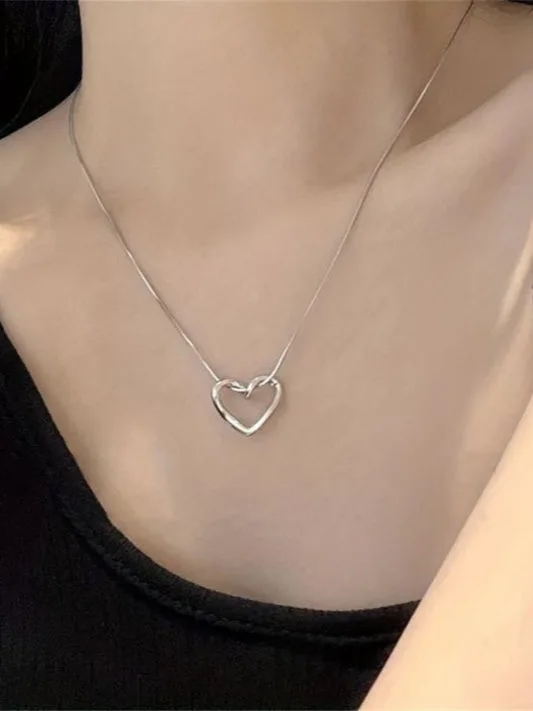 18K Gold-Plated Hollow Heart Pendant - Image 2